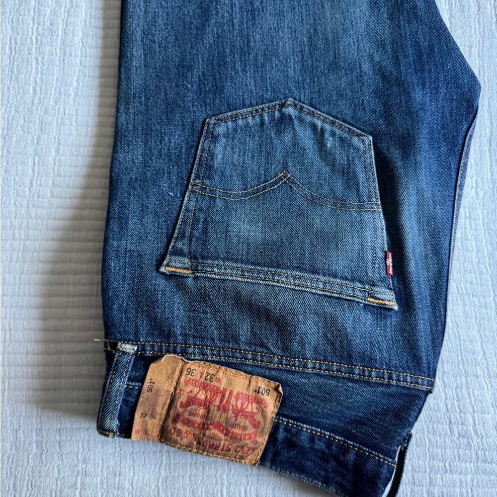 Levi's 501 Men's Dark Blue Relaxed Jeans